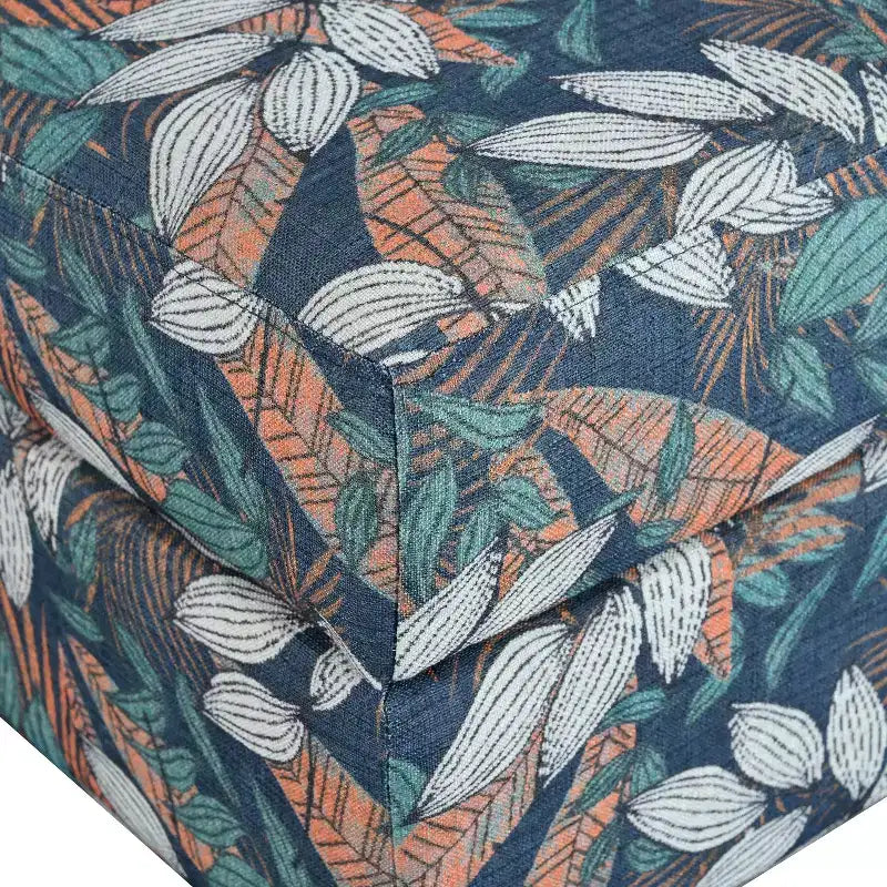 Pouf de rangement rembourré en polyester avec couvercle à fermeture douce en bois de bouleau 71 cm (l) x 58 cm (P)