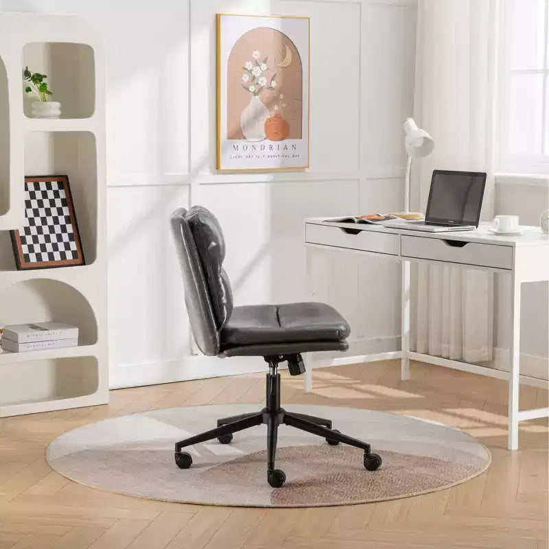 Chaise de bureau pivotante sans accoudoirs en similicuir et cadre en métal avec hauteur réglable