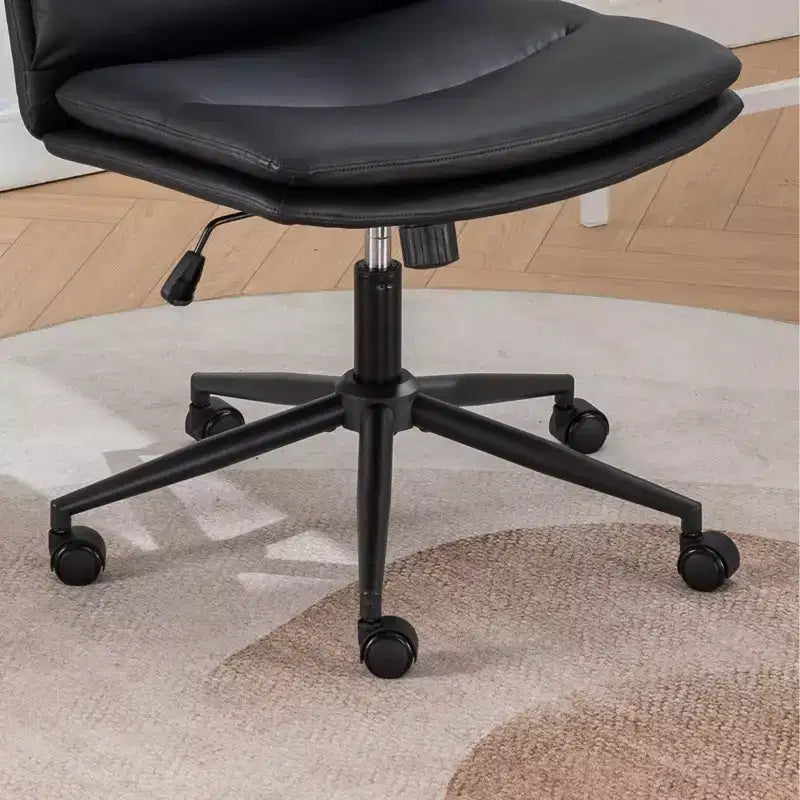 Chaise de bureau pivotante sans accoudoirs en similicuir et cadre en métal avec hauteur réglable