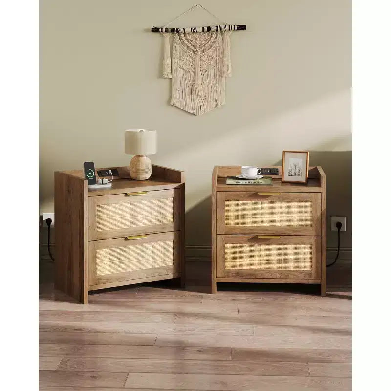 Table de chevet 2 tiroirs en bois et rotin avec station de charge L 60 x H 63,2 cm