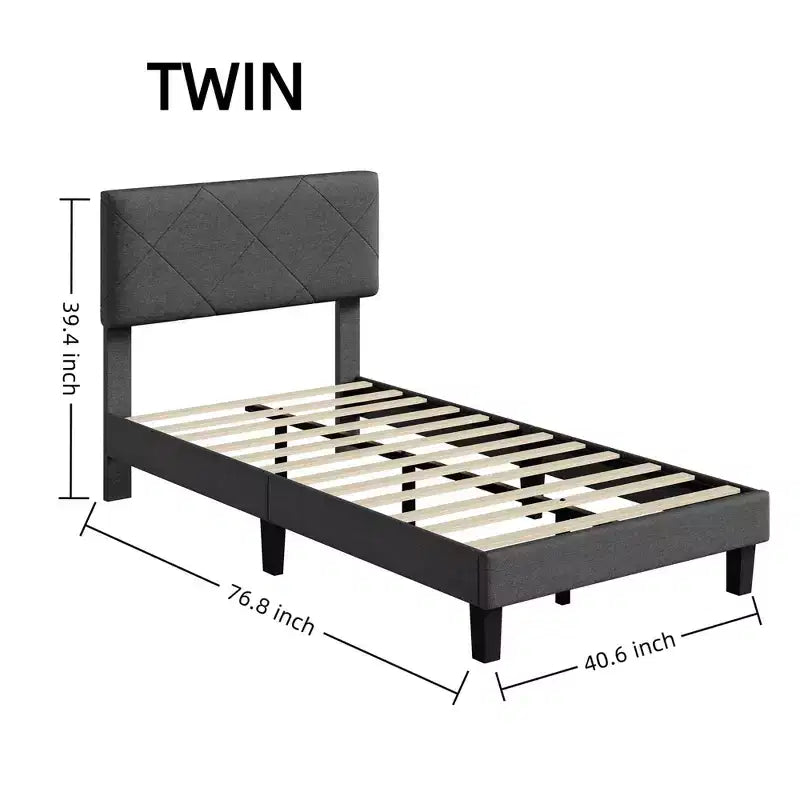 Lit plateforme en métal et tissu avec tête de lit capitonnée losanges, très grand lit