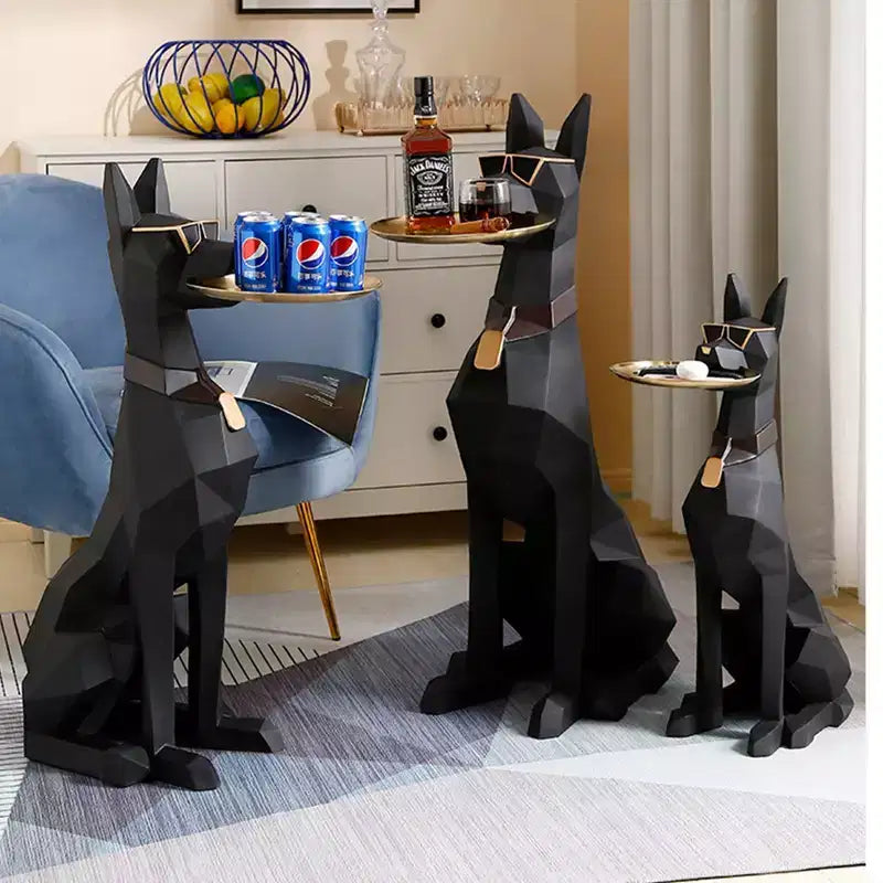 Table d'appoint sculpturale en résine, motif chien, 33 cm L x 25 cm l x 74 cm H